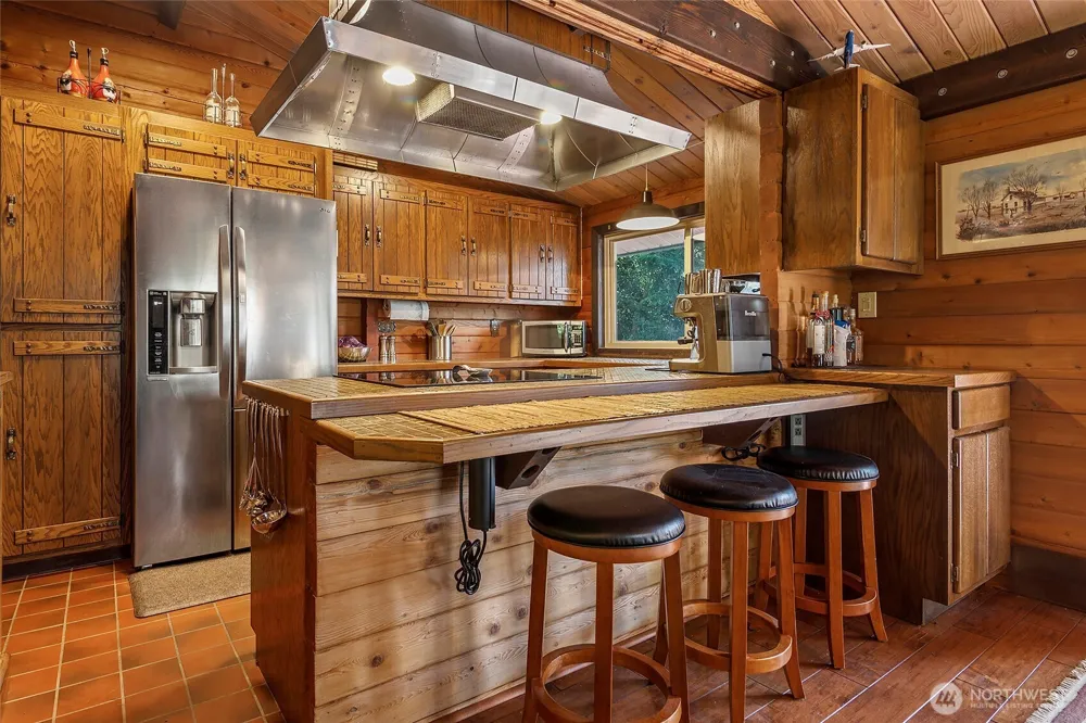2110 Gull Way Camano Island, WA 98282