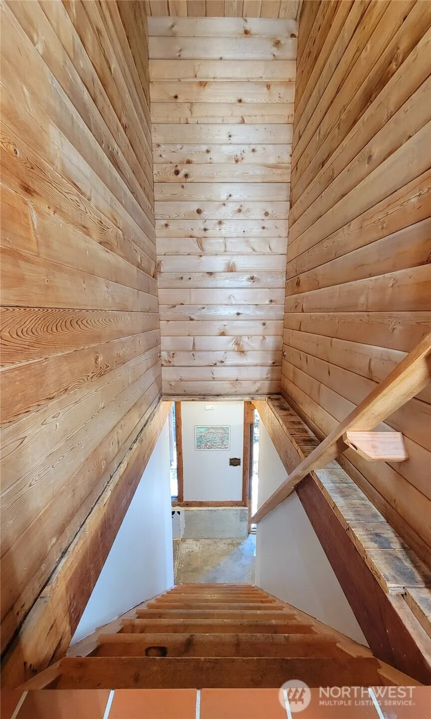 2110 Gull Way Camano Island, WA 98282