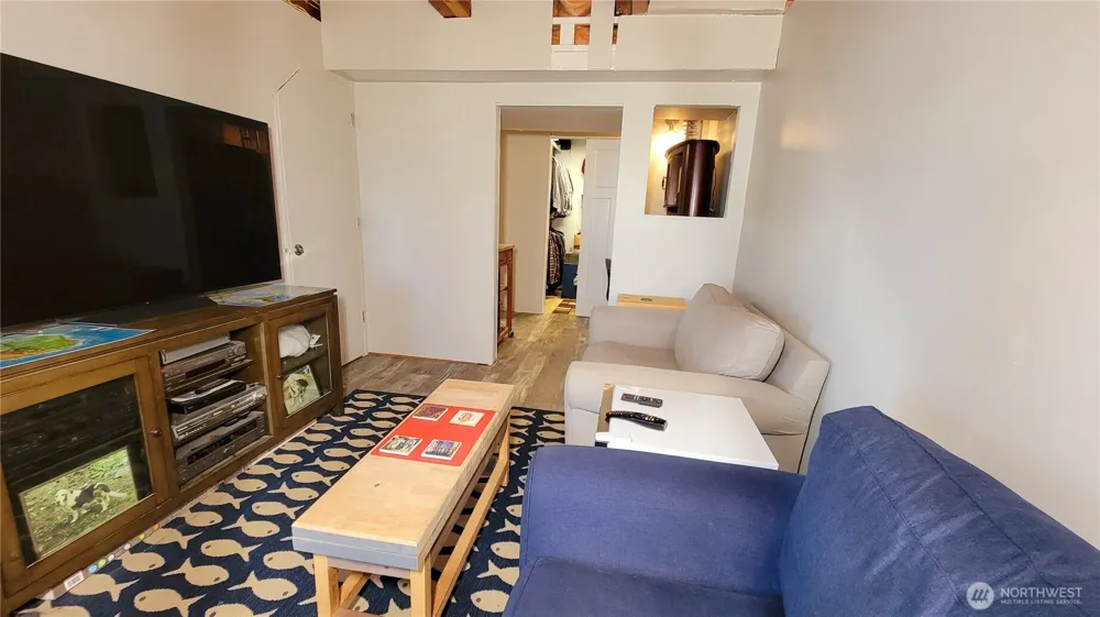 2110 Gull Way Camano Island, WA 98282