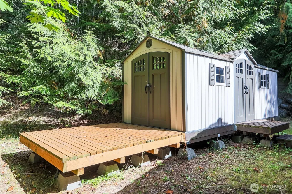 2110 Gull Way Camano Island, WA 98282
