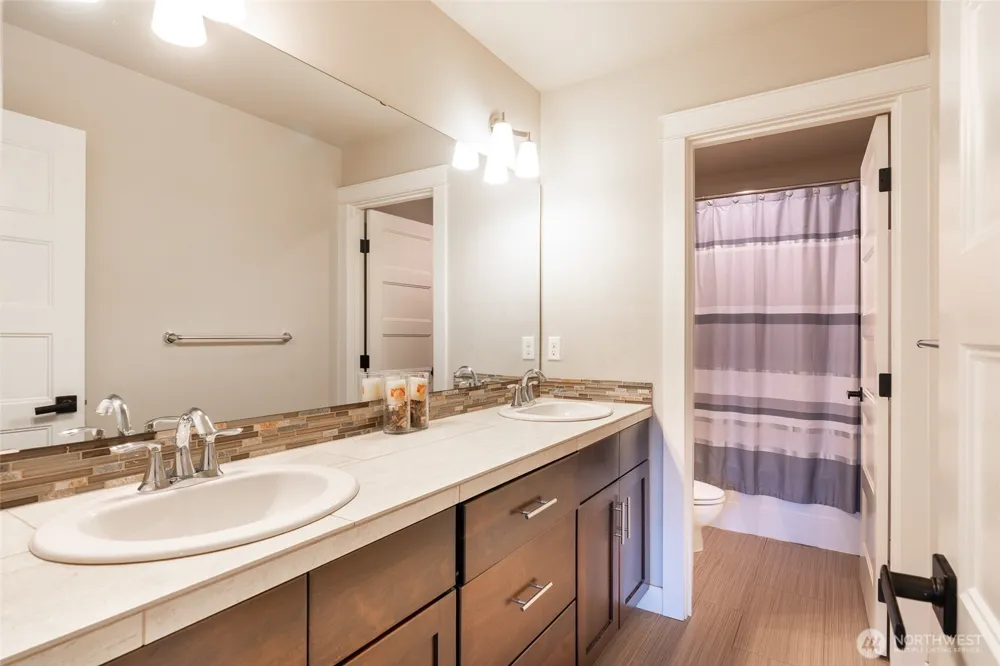 2405 196th Place SE Bothell, WA 98012