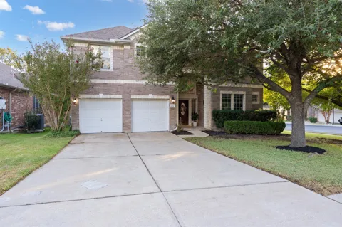4001 Glen Eagles Cove