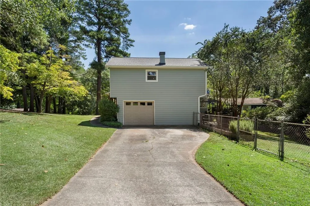 156 Settendown Trail SE Mableton, GA 30126