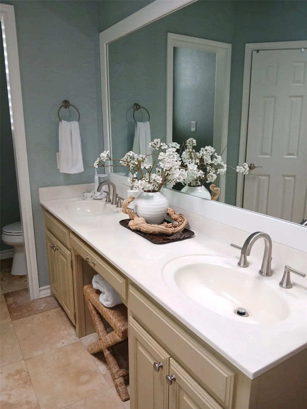 6305 Crested Butte Drive Dallas, TX 75252
