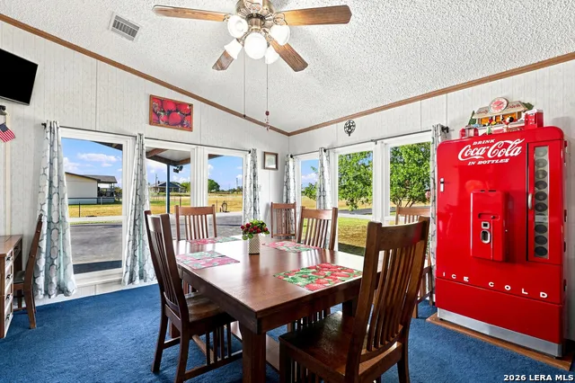 775 WARNCKE RD La Vernia, TX 78121