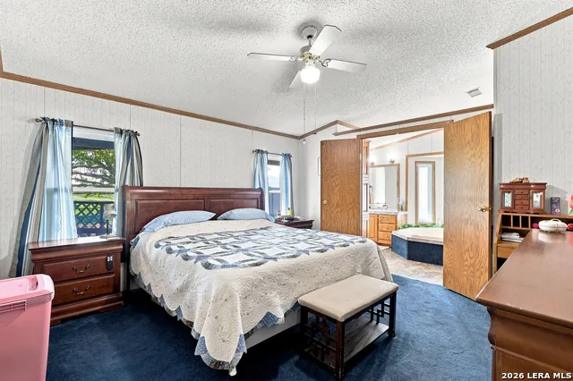 775 WARNCKE RD La Vernia, TX 78121