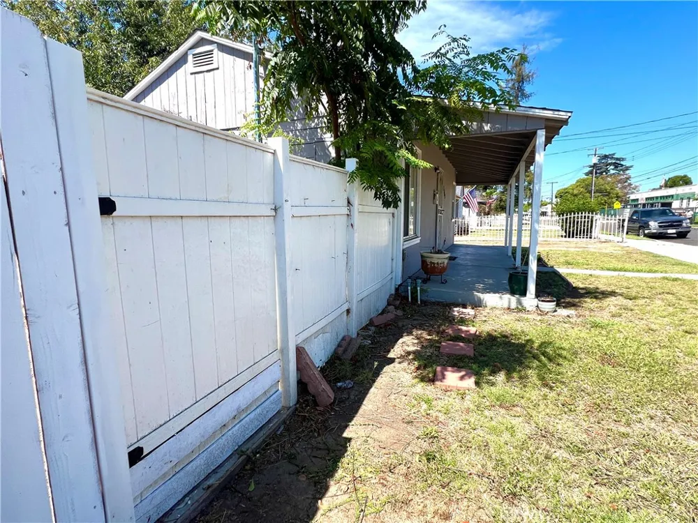 8603 Greenleaf Whittier, CA 90602