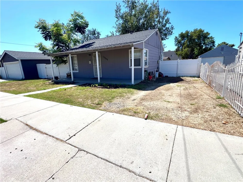 8603 Greenleaf Whittier, CA 90602