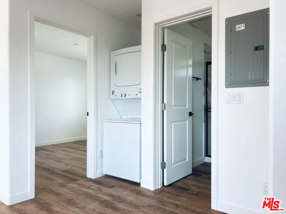 285 W Montecito Avenue #G Sierra Madre, CA 91024