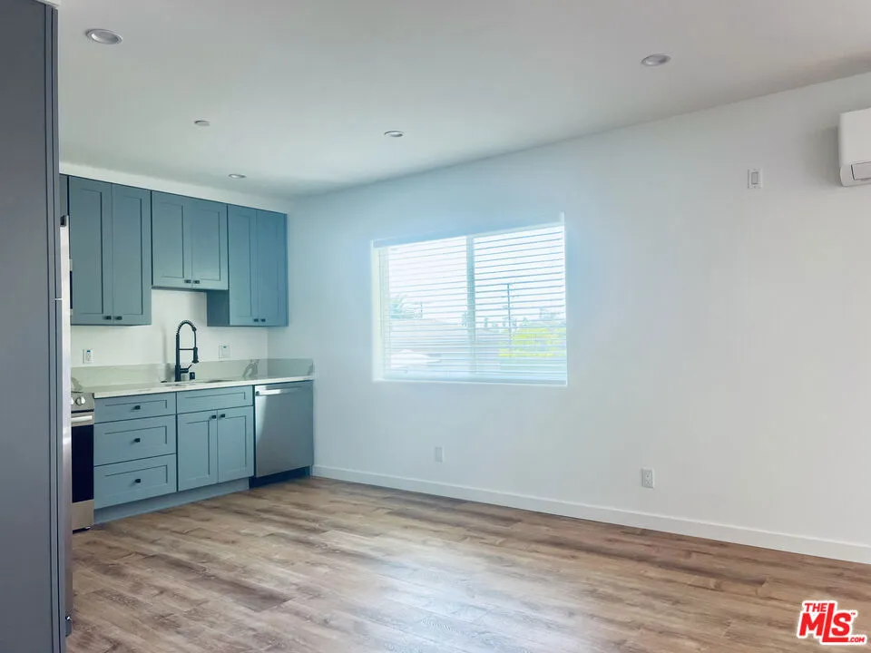 285 W Montecito Avenue #G Sierra Madre, CA 91024