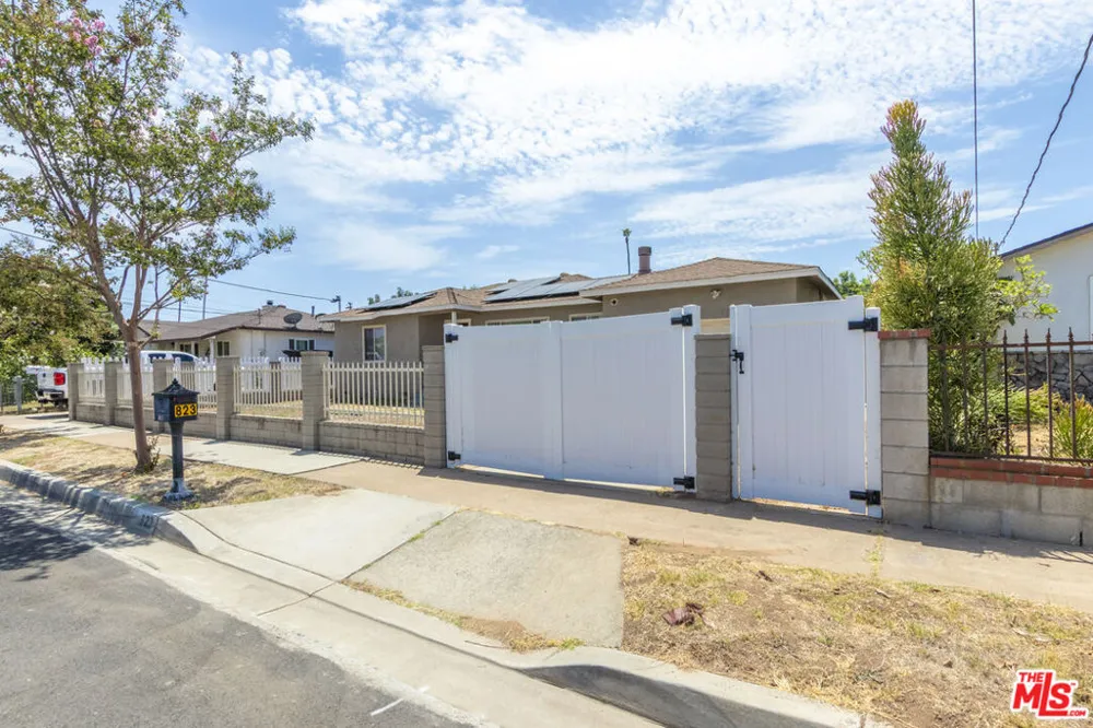 823 Erica Street Escondido, CA 92027