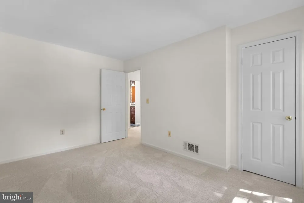 12109 MCDONALD CHAPEL DRIVE Gaithersburg, MD 20878