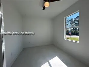 2044 Crawford Ave N Lehigh Acres, FL 33971