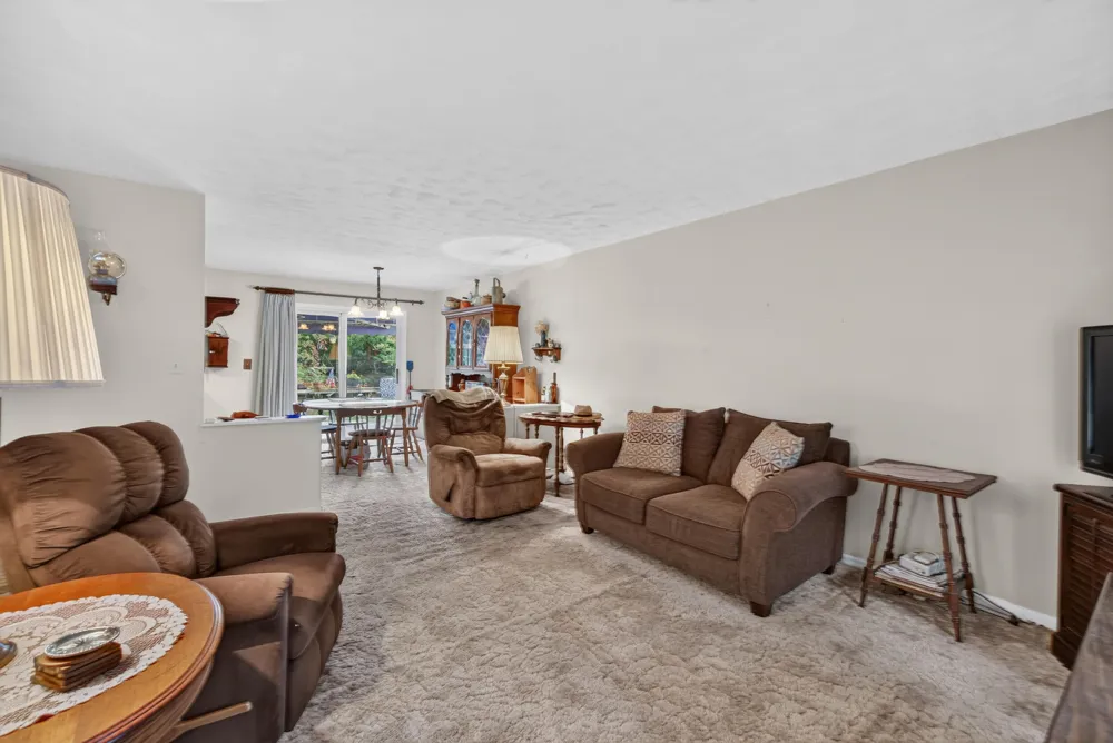 611 Charleston Road Delta Charter Township, MI 48917