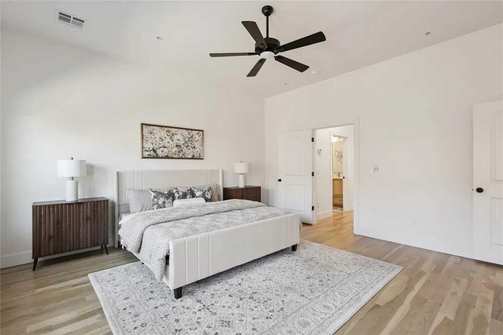1049 E 8th Street Tulsa, OK 74120