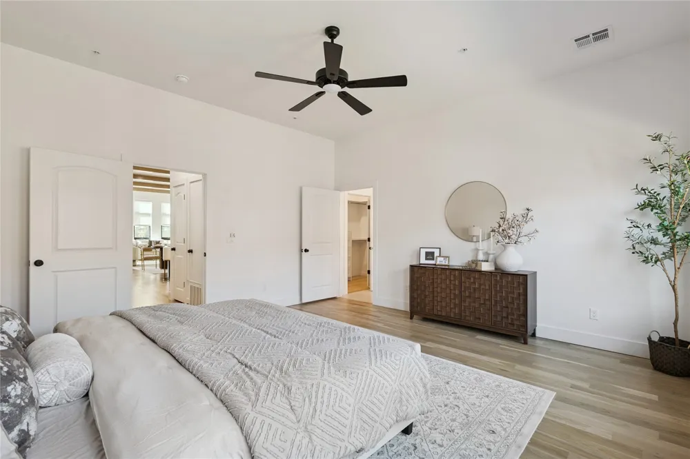 1049 E 8th Street Tulsa, OK 74120