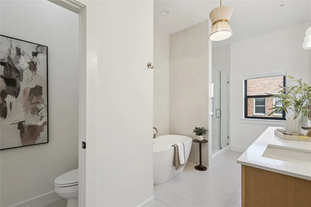 1049 E 8th Street Tulsa, OK 74120