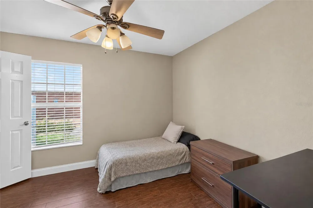 304 BENTLEY OAKS BOULEVARD Auburndale, FL 33823