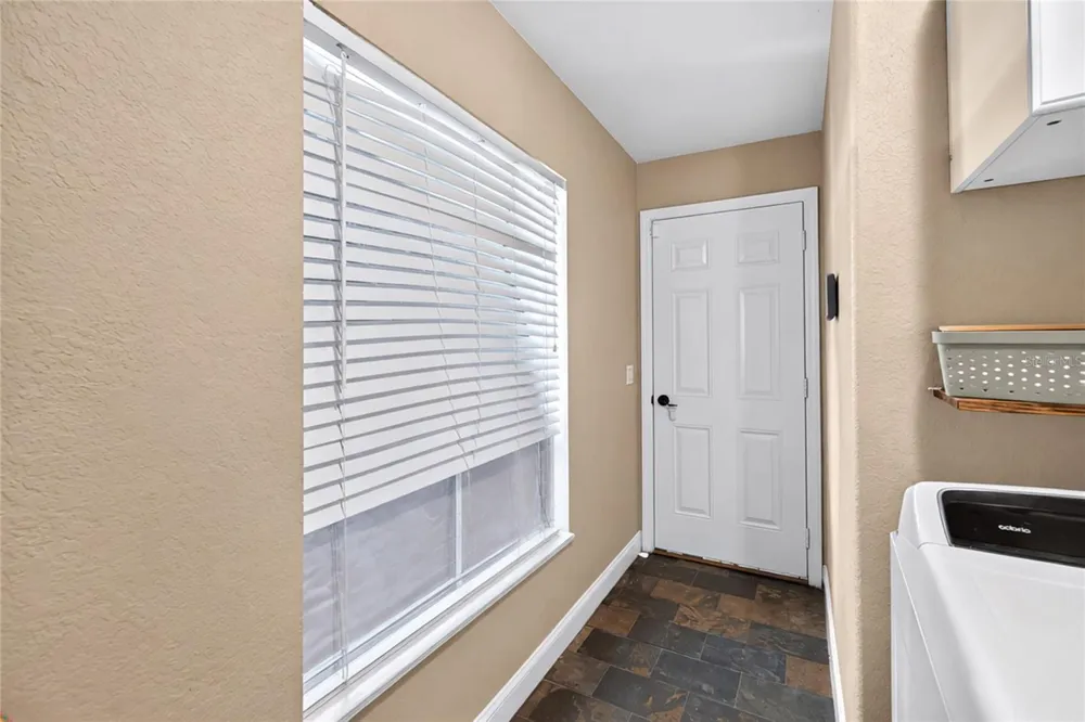 304 BENTLEY OAKS BOULEVARD Auburndale, FL 33823