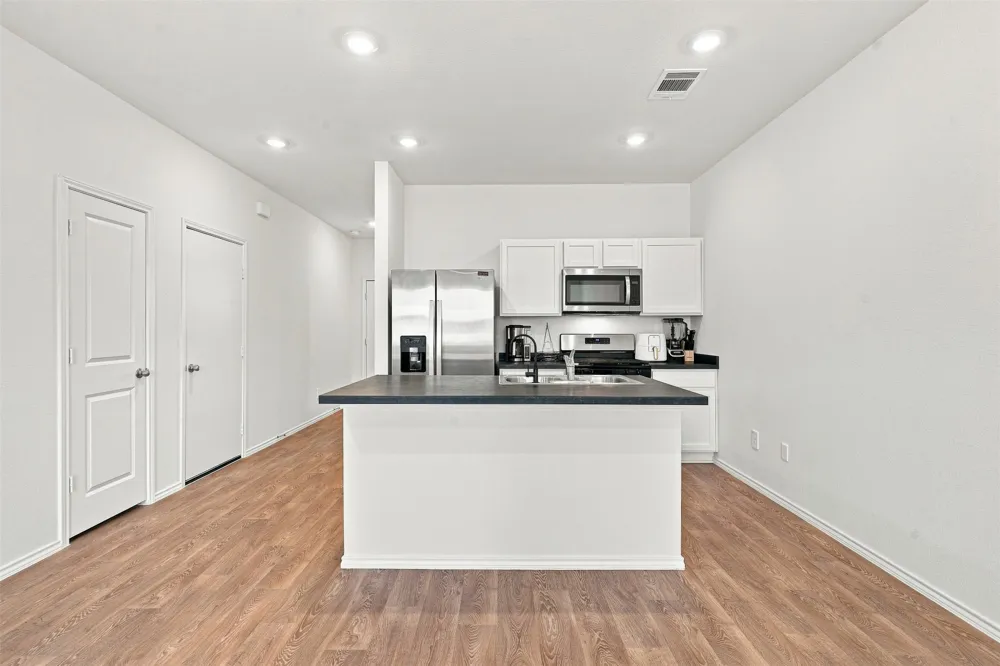 130 Harrison Crossing Uhland, TX 78640