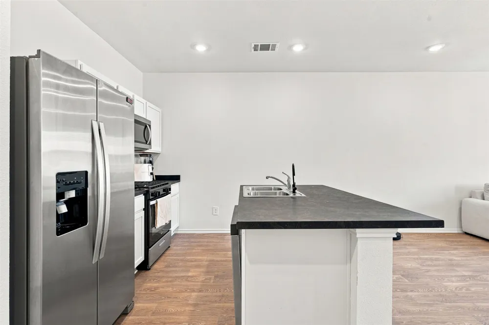 130 Harrison Crossing Uhland, TX 78640