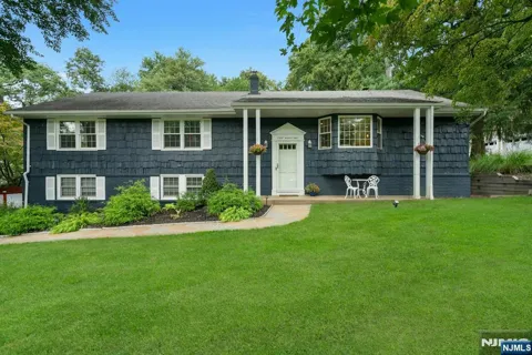 561 Bernita Drive