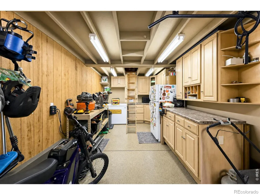 1421 Rustic Drive Longmont, CO 80504