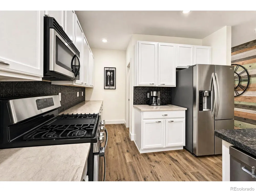 1421 Rustic Drive Longmont, CO 80504