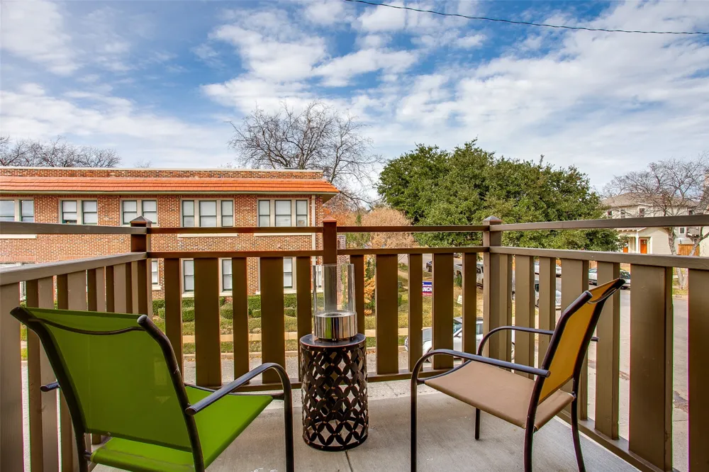 1038 Kings Highway #1 Dallas, TX 75208