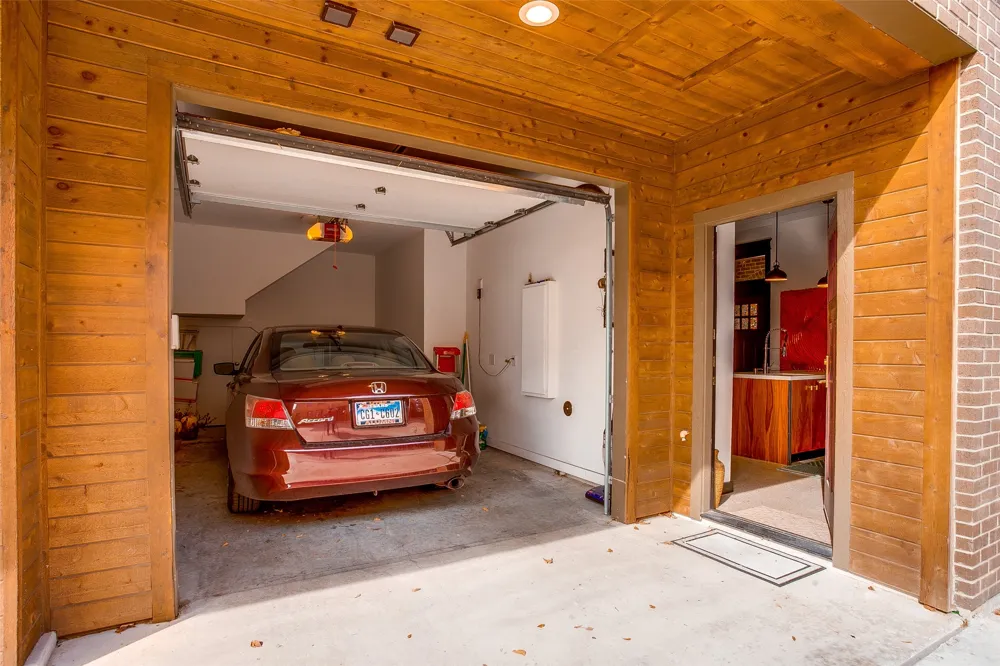 1038 Kings Highway #1 Dallas, TX 75208