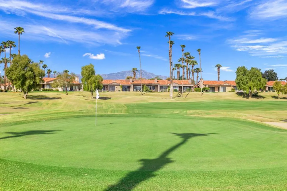 38435 Plumosa Circle Palm Desert, CA 92211