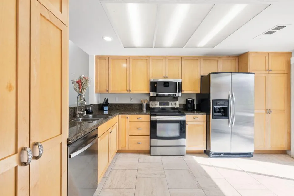 38435 Plumosa Circle Palm Desert, CA 92211