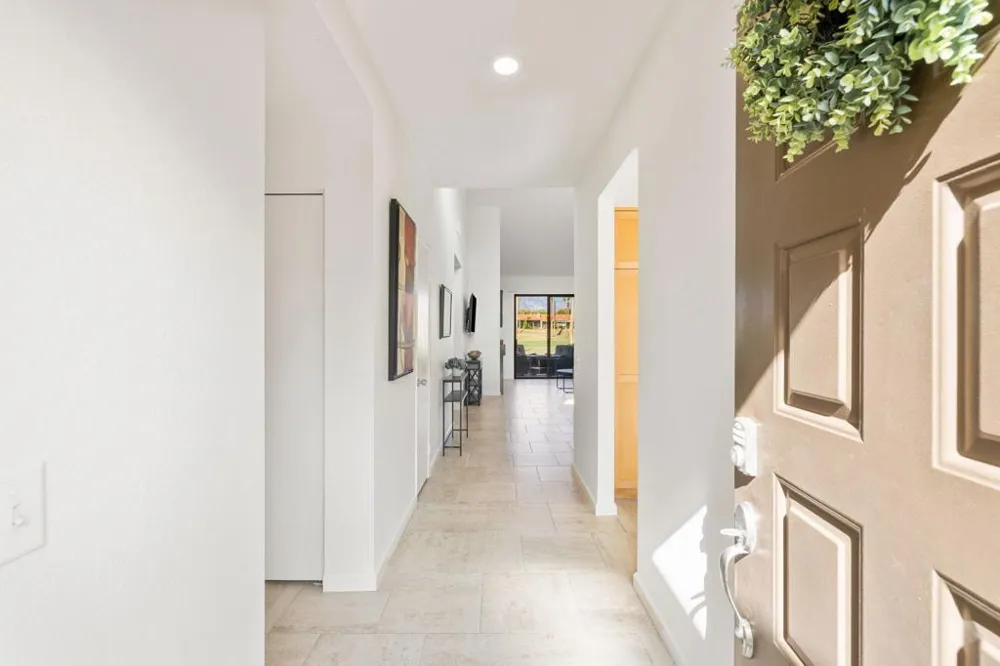 38435 Plumosa Circle Palm Desert, CA 92211