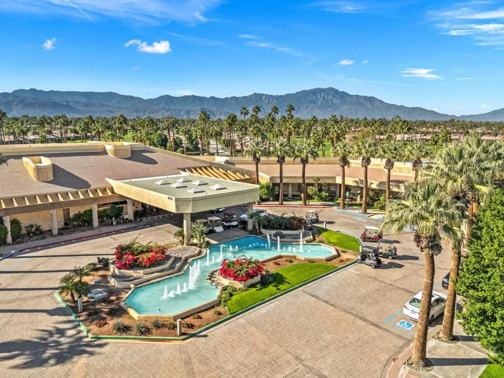 38435 Plumosa Circle Palm Desert, CA 92211