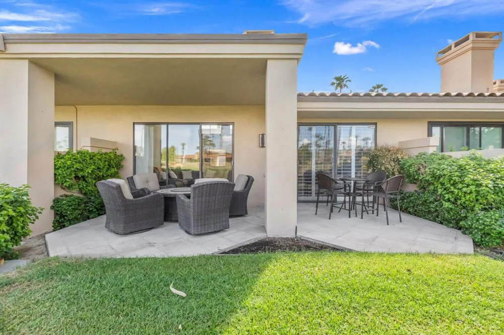 38435 Plumosa Circle Palm Desert, CA 92211