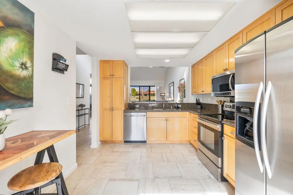 38435 Plumosa Circle Palm Desert, CA 92211