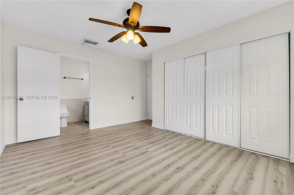 7878 W 29th Ln #202-20 Hialeah, FL 33018