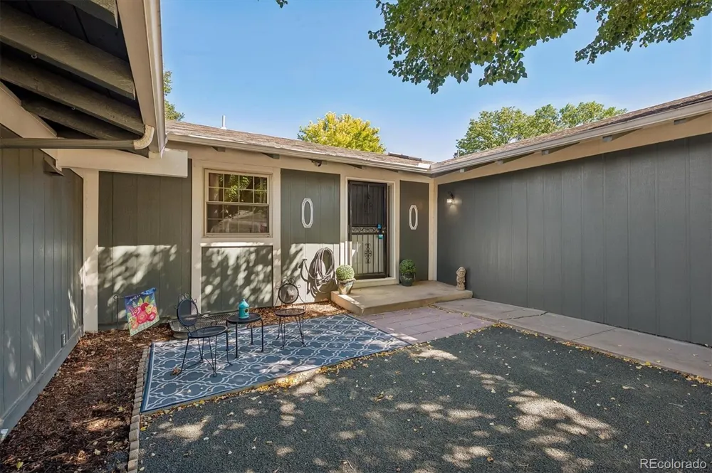 12044 E Maple Avenue Aurora, CO 80012