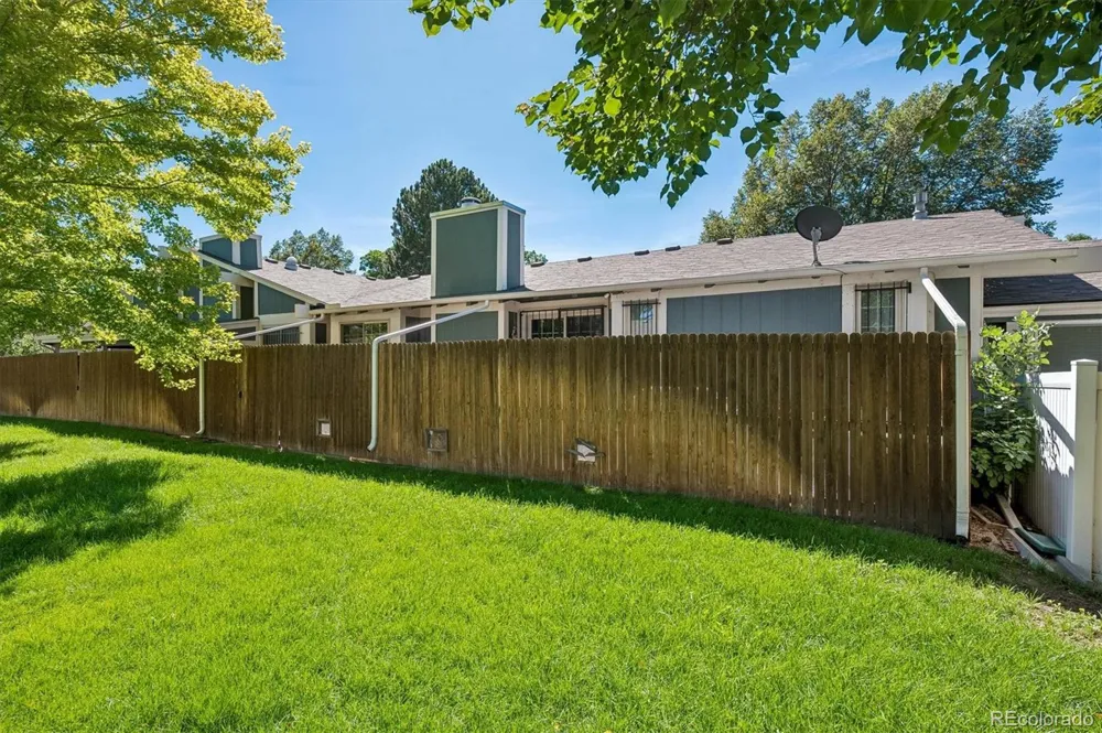 12044 E Maple Avenue Aurora, CO 80012