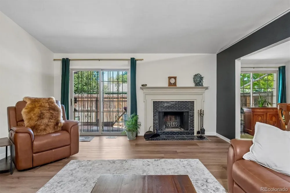 12044 E Maple Avenue Aurora, CO 80012