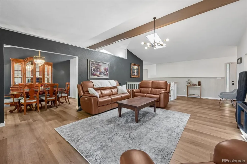 12044 E Maple Avenue Aurora, CO 80012