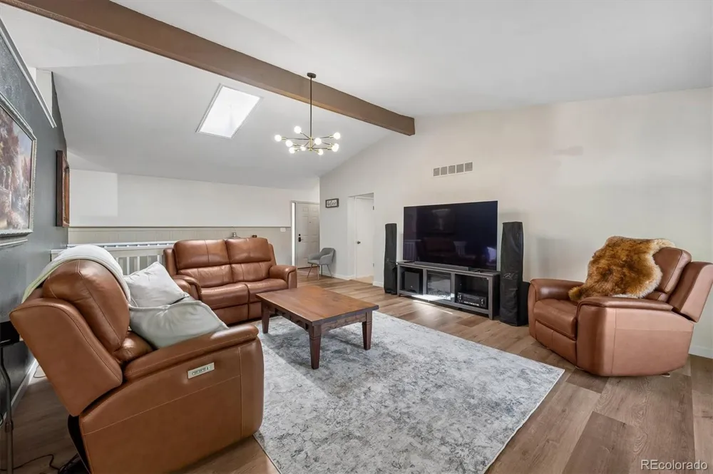 12044 E Maple Avenue Aurora, CO 80012