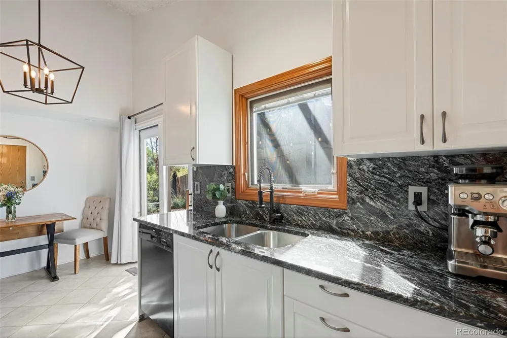 17591 E Temple Drive Aurora, CO 80015