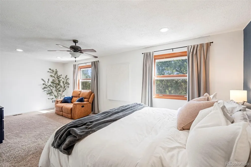 17591 E Temple Drive Aurora, CO 80015