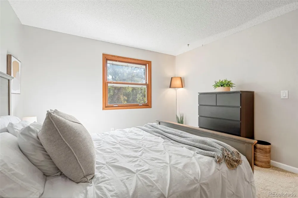 17591 E Temple Drive Aurora, CO 80015