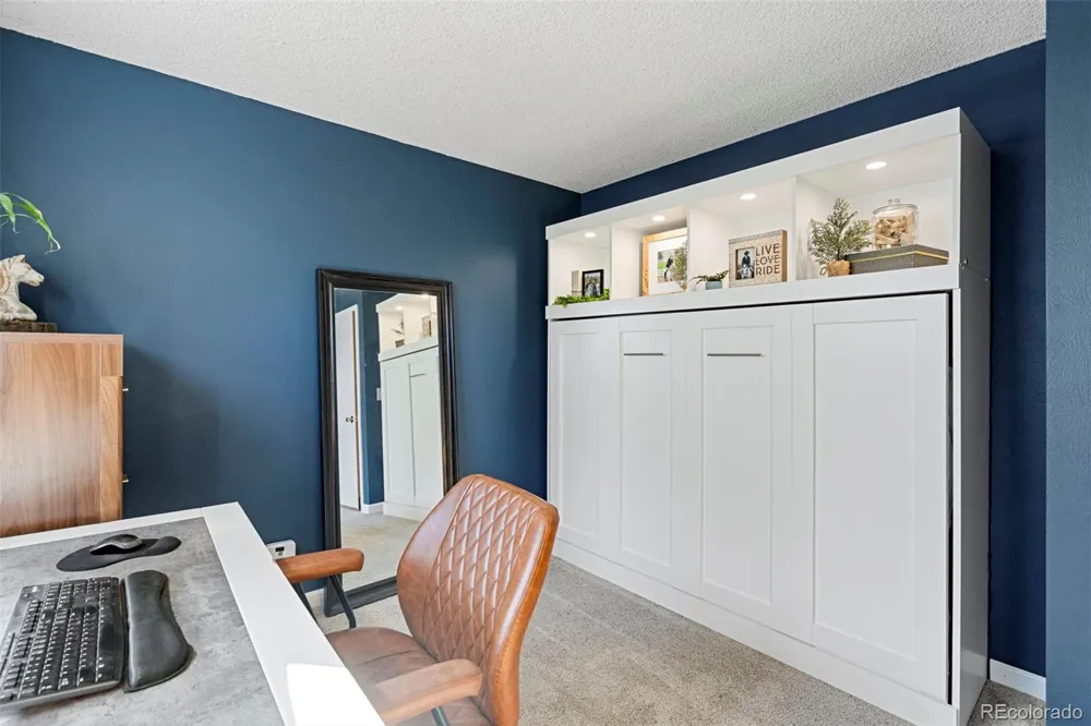 17591 E Temple Drive Aurora, CO 80015