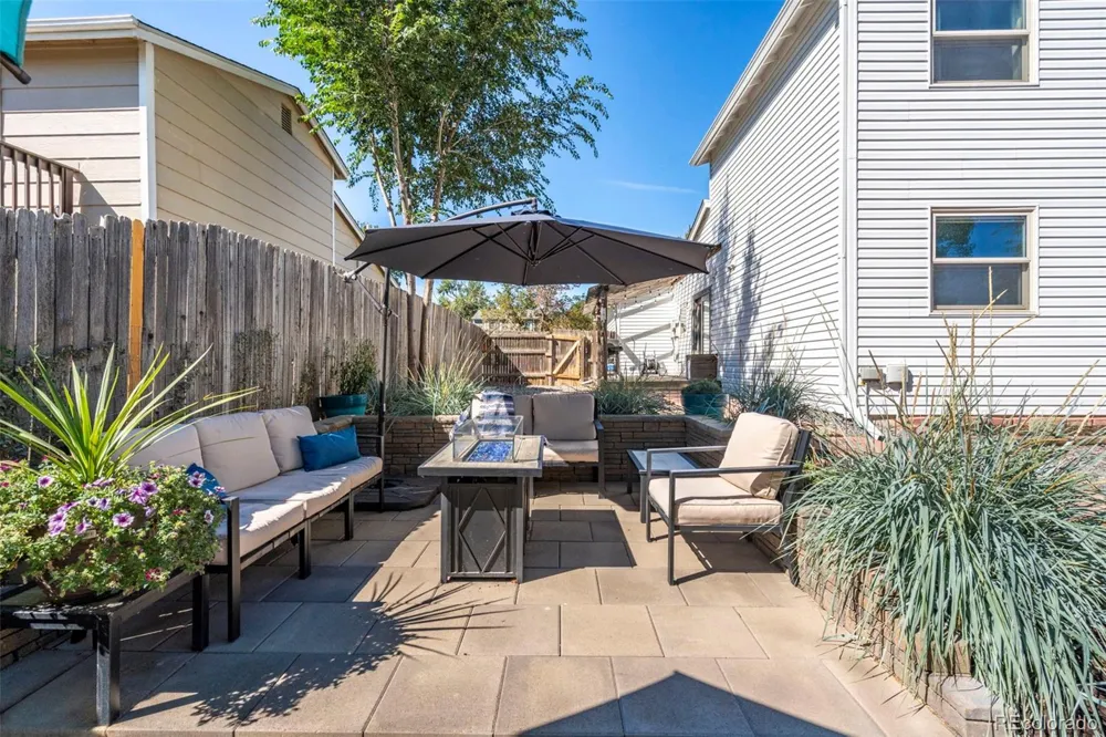 17591 E Temple Drive Aurora, CO 80015