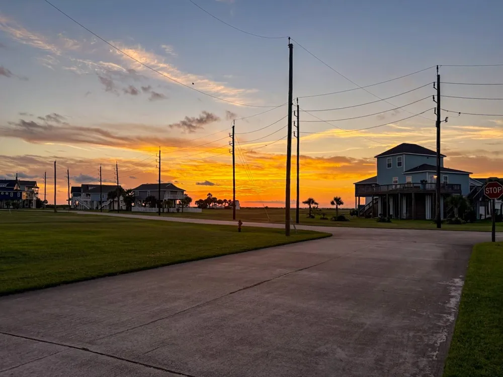 25011 Sausalito Drive Galveston, TX 77554