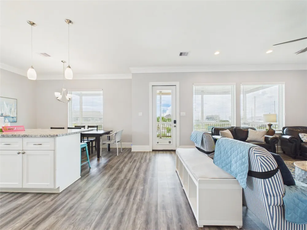 25011 Sausalito Drive Galveston, TX 77554