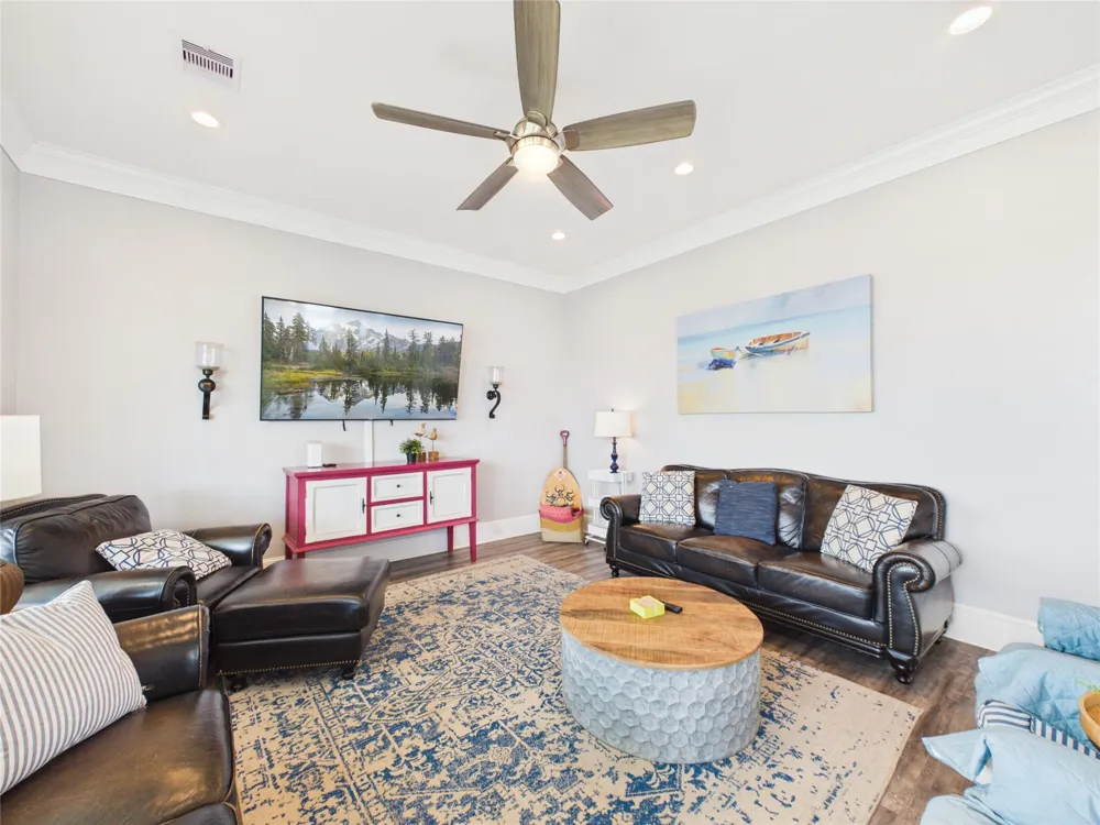 25011 Sausalito Drive Galveston, TX 77554